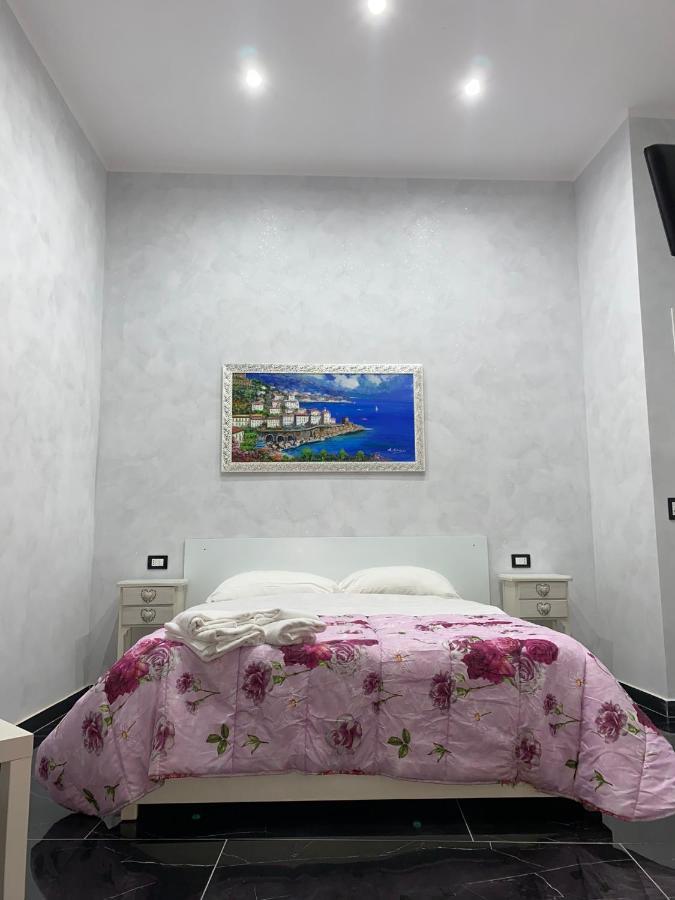 Savastano House Hotel Napels Buitenkant foto