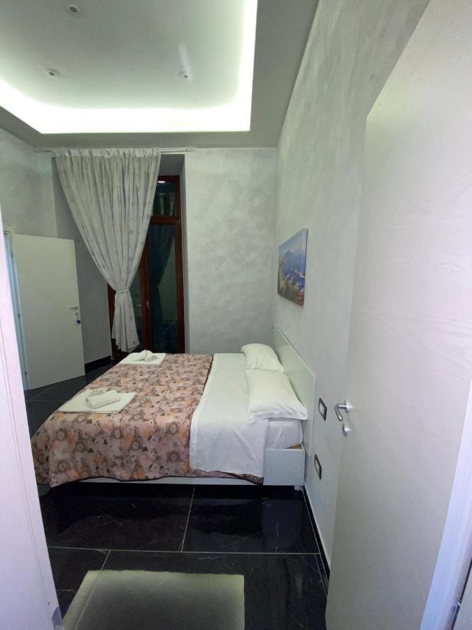 Savastano House Hotel Napels Buitenkant foto