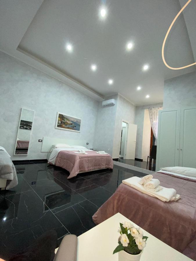 Savastano House Hotel Napels Buitenkant foto