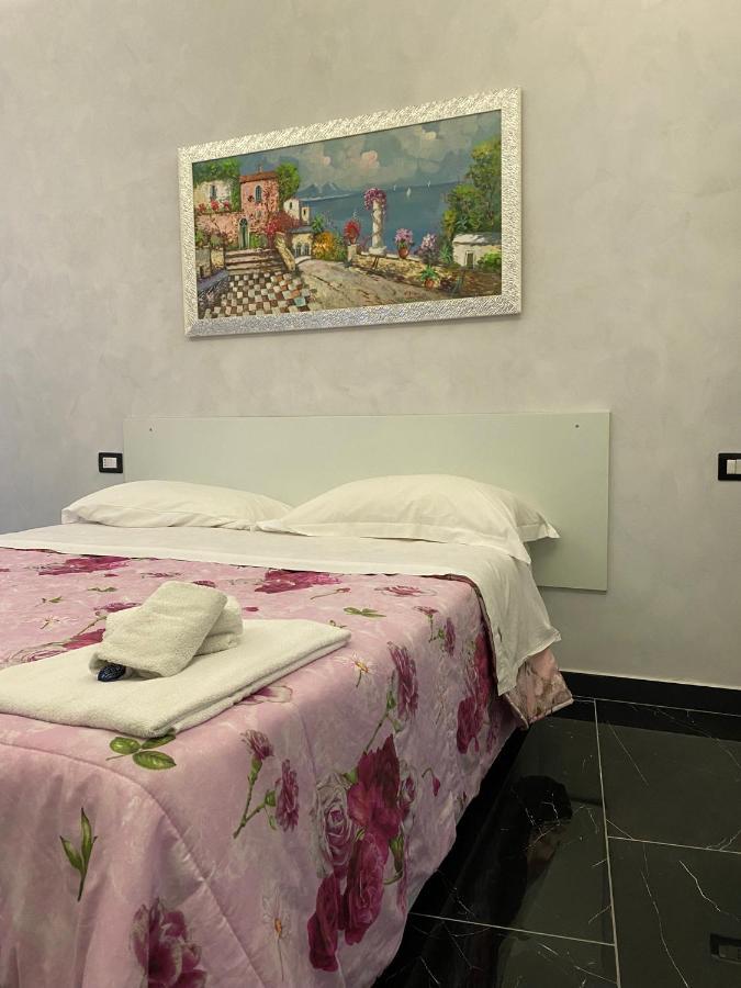 Savastano House Hotel Napels Buitenkant foto